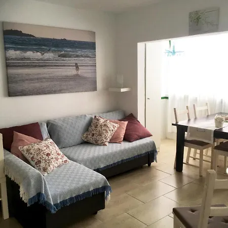 El Puertito By Tor Teguise (Lanzarote)